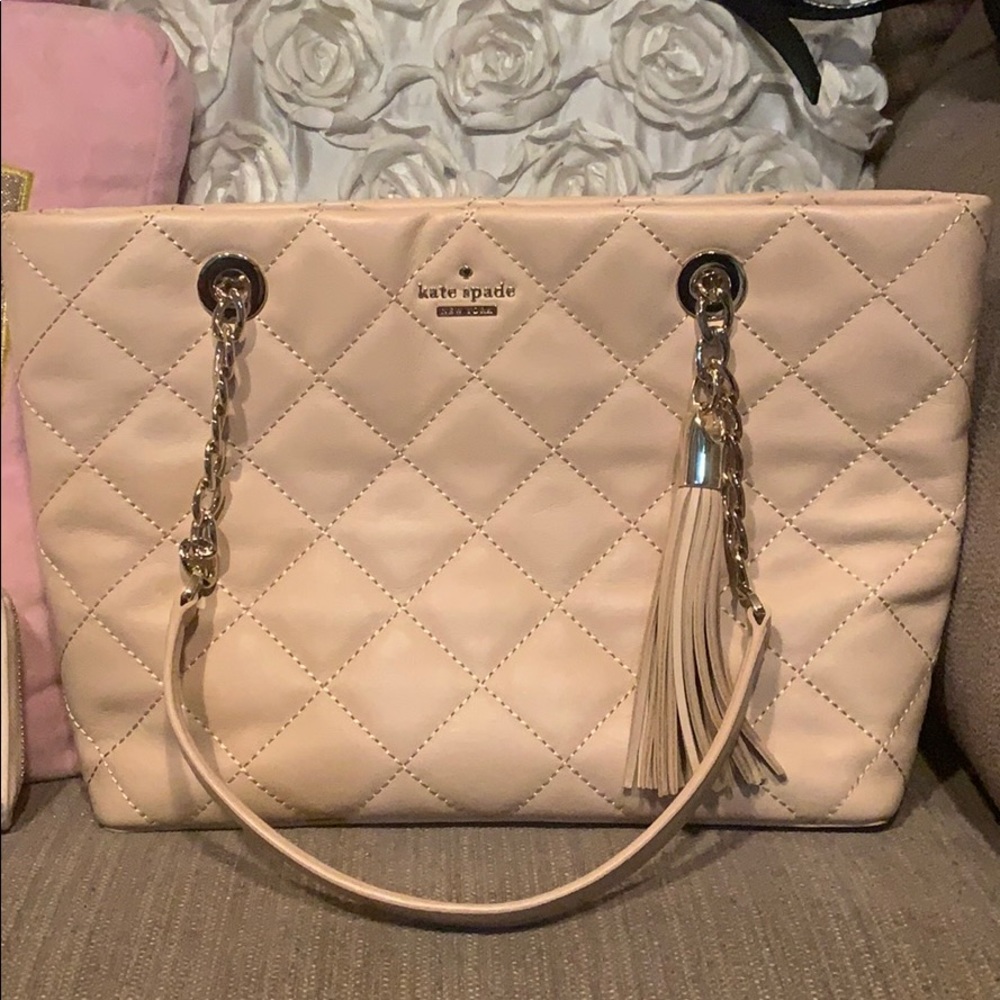 Kate Spade ♠️ - Picture 2 of 7